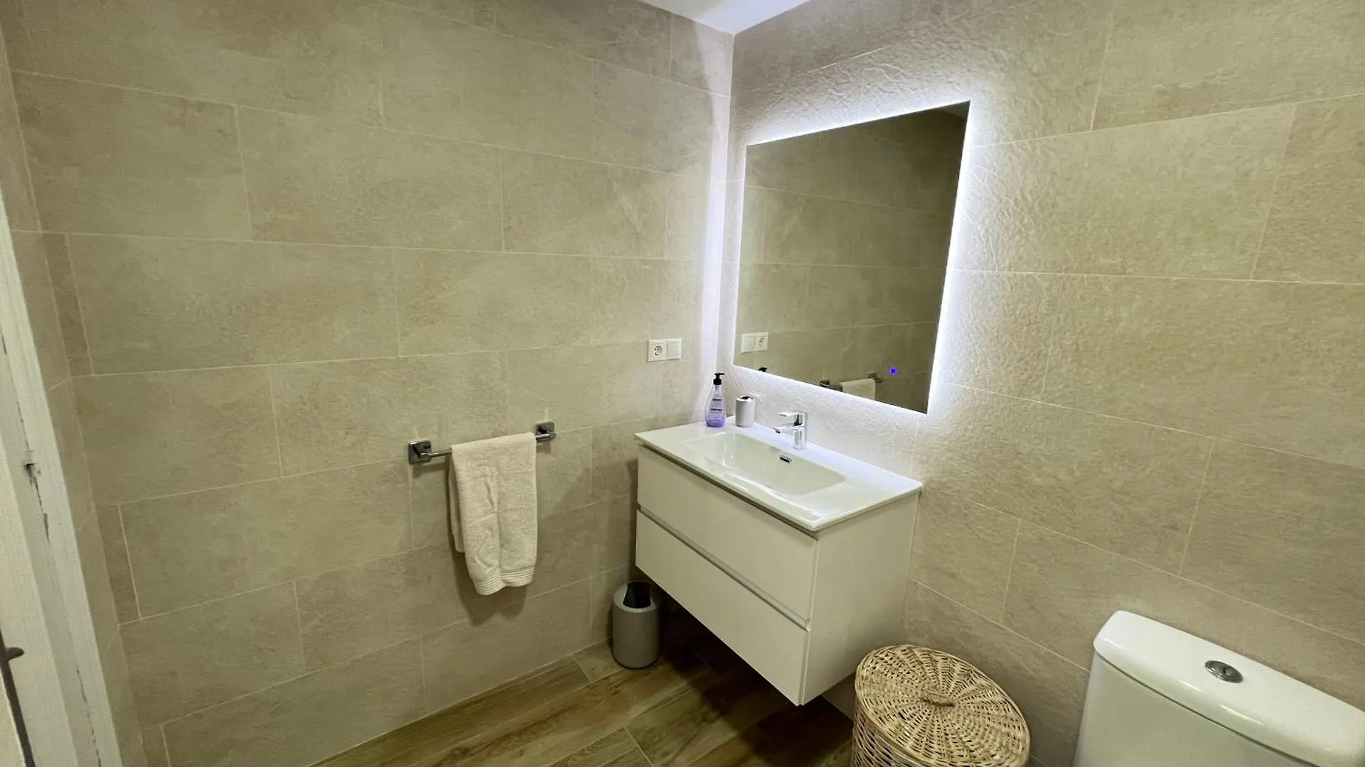 Urbanization On The Beach Front 1-3 La Cala De Mijas Apartamento